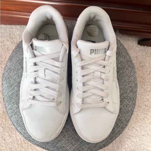 Puma Women’s Smash Platform v3 Sneaker Size 6 Rose Embossed Print - Picture 8 of 9